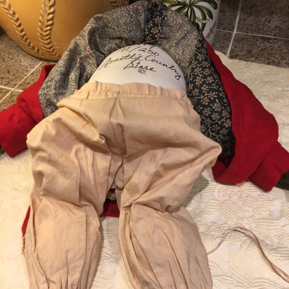 RARE-REPROD, Numbered Maynard Arnett Black/AFRICAN Wood Resin Doll #11/250 - Picture 3 of 13